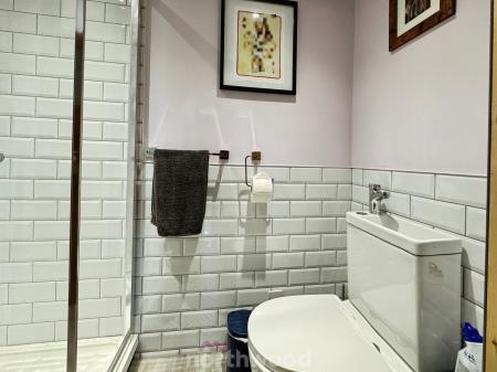 4 bedroom Coach House for sale in Bridge Street, Thorne, Doncaster, DN8