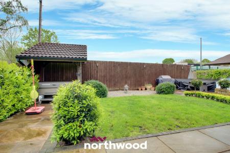4 bedroom Detached house for sale in Kingsmede, Moorends, Doncaster, DN8