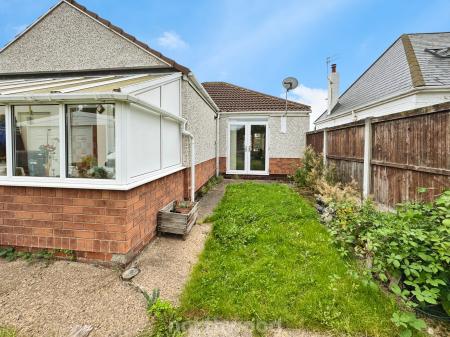 2 bedroom Detached bungalow for sale in Kirton Lane, Doncaster, Doncaster, DN8