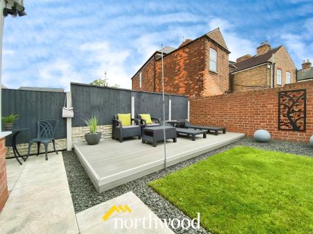 3 bedroom Semi-detached bungalow for sale in Redland Crescent, Thorne, DN8