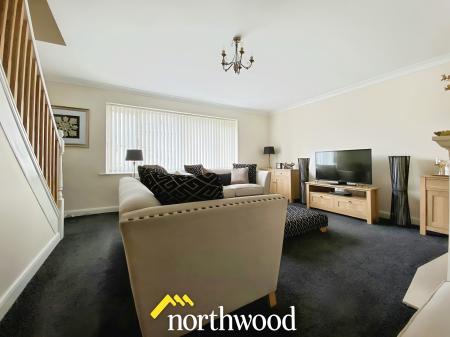 3 bedroom Semi-detached bungalow for sale in Redland Crescent, Thorne, DN8