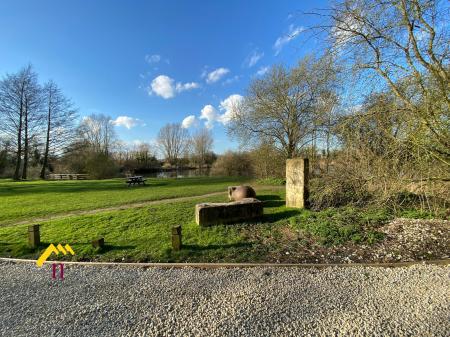 2 bedroom Town house for sale in Spring Cottages, Sugar Mill Ponds, Rawcliffe Bridge, Goole, DN14