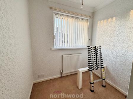 3 bedroom Semi-detached house for sale in St Michaels Close, Thorne, Doncaster, DN8
