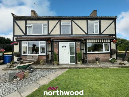 3 bedroom Detached house for sale in Swinefleet Road, Swinefleet, Goole, DN14