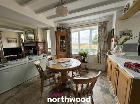 3 bedroom Detached house for sale in Swinefleet Road, Swinefleet, Goole, DN14