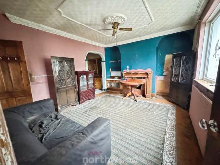 3 bedroom Semi-detached house for sale in Wilkinson Avenue, Moorends, Doncaster, DN8