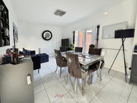 4 bedroom Detached house for sale in Myers Pasture, Howden, Goole, DN14