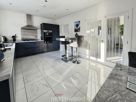 4 bedroom Detached house for sale in Myers Pasture, Howden, Goole, DN14