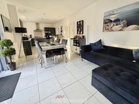 4 bedroom Detached house for sale in Myers Pasture, Howden, Goole, DN14