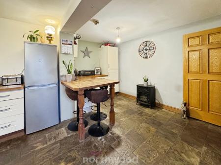 2 bedroom End of terrace house for sale in Cuckoo Park, Rawcliffe, Goole, DN14