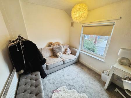 3 bedroom Semi-detached house for sale in Tennyson Avenue, Thorne, Doncaster, DN8