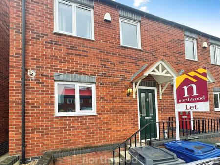3 bedroom Semi-detached house to let in Church View Gardens, Moorends, Doncaster, DN8