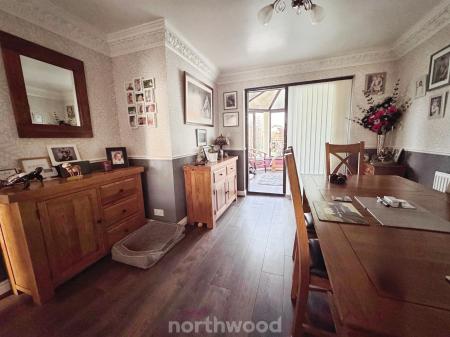 3 bedroom Detached bungalow for sale in Bloomhill Road, Thorne, Doncaster, DN8