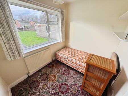 3 bedroom Semi-detached bungalow for sale in Park Crescent, Thorne, Doncaster, DN8