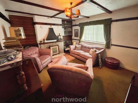 2 bedroom Semi-detached house for sale in Crookesbroom Lane, Hatfield, Doncaster, DN7