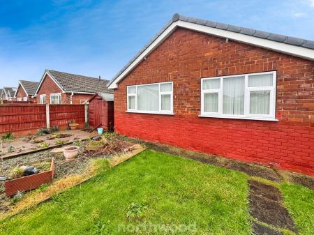 3 bedroom Detached bungalow for sale in Newfield Close, Moorends, Doncaster, DN8