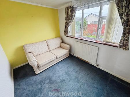 3 bedroom Detached bungalow for sale in Newfield Close, Moorends, Doncaster, DN8
