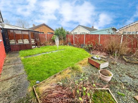 3 bedroom Detached bungalow for sale in Newfield Close, Moorends, Doncaster, DN8
