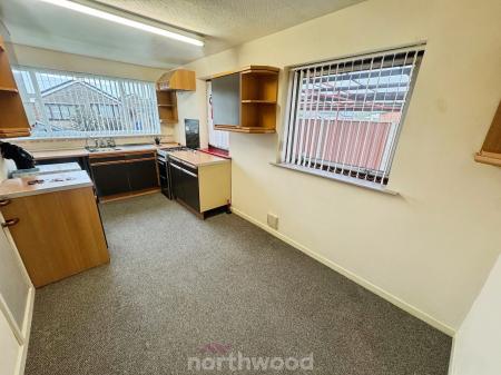 3 bedroom Detached bungalow for sale in Newfield Close, Moorends, Doncaster, DN8