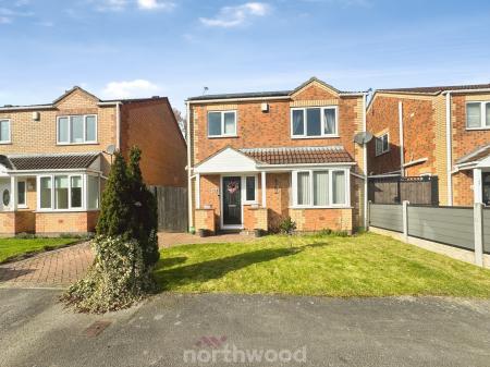 3 bedroom Detached house to let in Bloomhill Court, Moorends, Doncaster, DN8