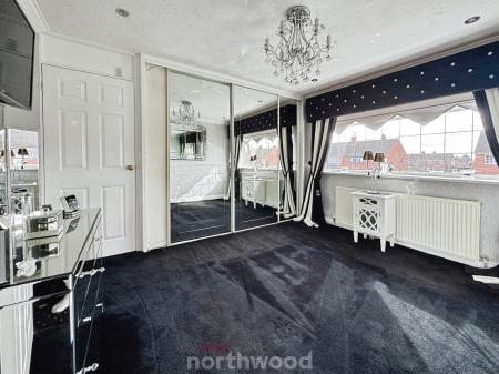 3 bedroom Semi-detached house for sale in Alexandra Street, Thorne, Doncaster, DN8