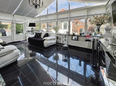 3 bedroom Semi-detached house for sale in Alexandra Street, Thorne, Doncaster, DN8