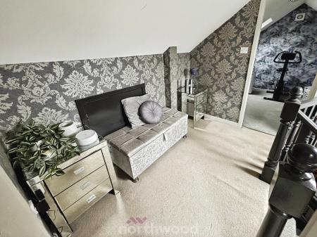 5 bedroom Detached bungalow for sale in King Edward Road, Thorne, DN8