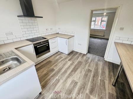 3 bedroom Semi-detached house for sale in The Fairway, Moorends, Doncaster, DN8