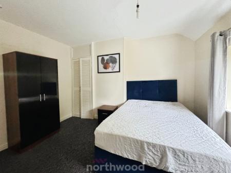 3 bedroom Semi-detached house to let in High Hazel Road, Moorends, Doncaster, DN8