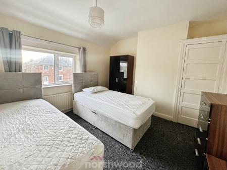 3 bedroom Semi-detached house to let in High Hazel Road, Moorends, Doncaster, DN8