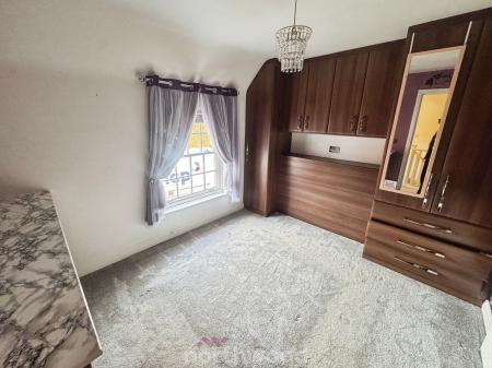 4 bedroom Terraced House for sale in Hennessey Court, Thorne, Doncaster, DN8