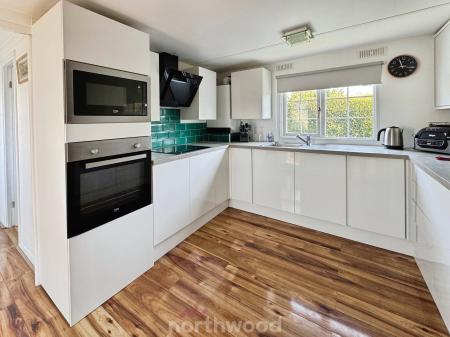 2 bedroom Park home for sale in Palm Grove Court, Thorne, DN8