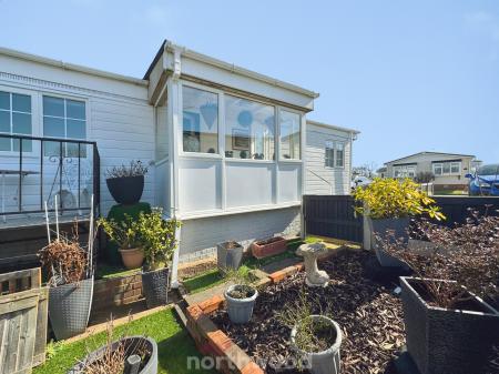 2 bedroom Park home for sale in Palm Grove Court, Thorne, DN8