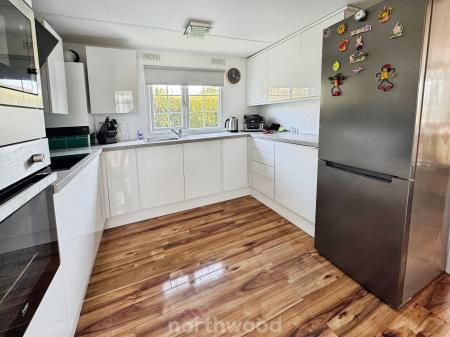 2 bedroom Park home for sale in Palm Grove Court, Thorne, DN8