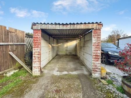 2 bedroom Terraced House for sale in Paper Mill Road, Rawcliffe Bridge, Goole, DN14