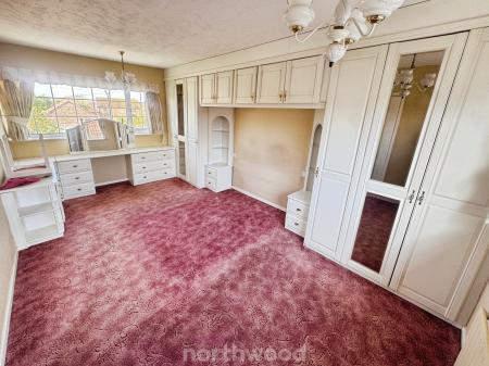 3 bedroom Detached house to let in Dirty Lane, Fishlake, Doncaster, DN7