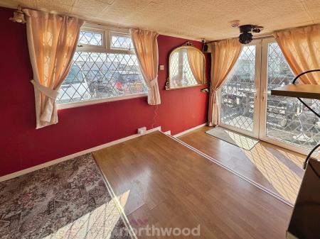 3 bedroom Caravan for sale in Mount Pleasant, Moorends, Doncaster, DN8