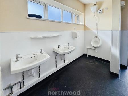 3 bedroom Caravan for sale in Mount Pleasant, Moorends, Doncaster, DN8