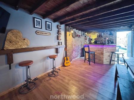 4 bedroom Detached house for sale in Inglenook Drive, Doncaster, Doncaster, DN8