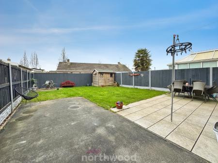 3 bedroom Semi-detached house for sale in Bloomhill Court, Moorends, Doncaster, DN8