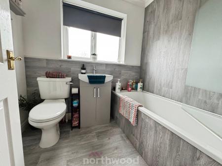 3 bedroom Semi-detached house for sale in Bloomhill Court, Moorends, Doncaster, DN8