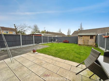 3 bedroom Semi-detached house for sale in Bloomhill Court, Moorends, Doncaster, DN8