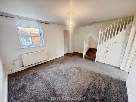 3 bedroom Semi-detached house for sale in Rainbow Close, Thorne, Doncaster, DN8