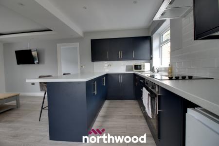 1 bedroom Flat to let in Main Street, Fishlake, Doncaster, DN7