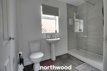 1 bedroom Flat to let in Main Street, Fishlake, Doncaster, DN7