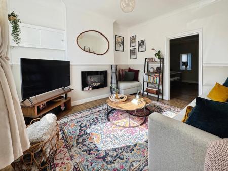 2 bedroom Terraced House for sale in Portland Street, Rawcliffe Bridge, DN14