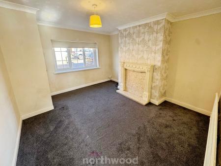 2 bedroom Terraced House to let in Ellison Street, Thorne, DN8