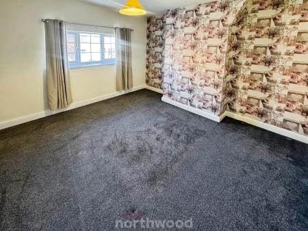 2 bedroom Terraced House to let in Ellison Street, Thorne, DN8