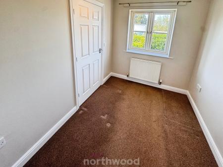 3 bedroom Link detached house for sale in Waverley Court, Thorne, Doncaster, DN8