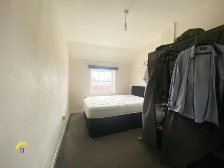 1 bedroom Flat to let in King Street, Thorne, Doncaster, DN8